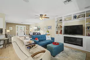 10741 W Tropicana Cir, Sun City, AZ 85351 - Photo 12