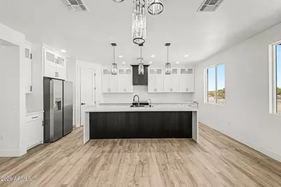9621 S 351st Avenue, Arlington, AZ 85322 - Photo 4