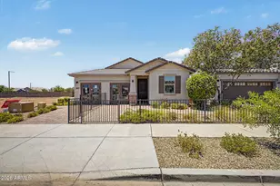25622 North 142nd Ln, Surprise, AZ 85387 - Photo 1