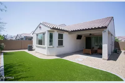 9969 W Robin Lane, Peoria, AZ 85383 - Photo 4