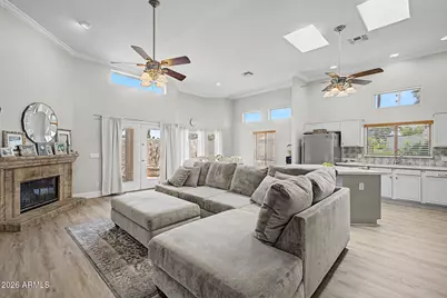 4242 E Lupine Avenue, Phoenix, AZ 85028 - Photo 8