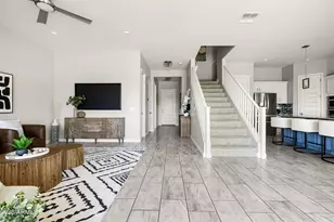 25273 N 69th Ave, Peoria, AZ 85383 - Photo 8