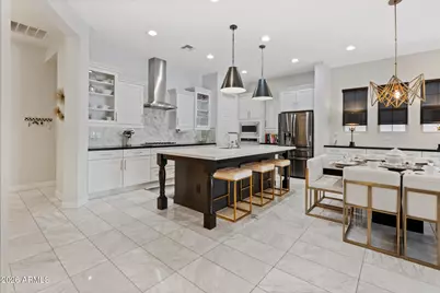 4522 E Vista Bonita Drive, Phoenix, AZ 85050 - Photo 4