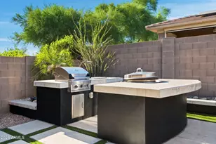 4522 E Vista Bonita Dr, Phoenix, AZ 85050 - Photo 18