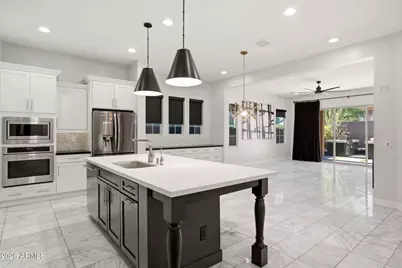 4522 E Vista Bonita Drive, Phoenix, AZ 85050 - Photo 8