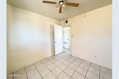 2232 E Burgess Lane, Phoenix, AZ 85042 - Photo 8