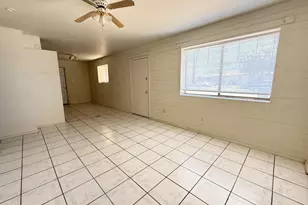 2232 E Burgess Ln, Phoenix, AZ 85042 - Photo 4