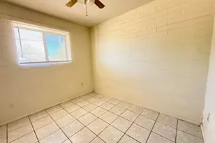 2232 E Burgess Ln, Phoenix, AZ 85042 - Photo 6