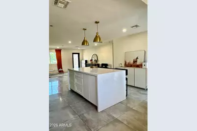 2502 E Edgemont Avenue, Phoenix, AZ 85008 - Photo 4