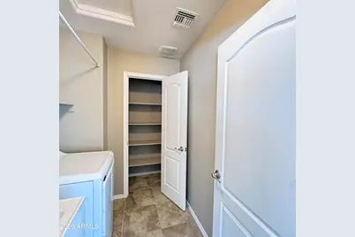 1077 S Reber Avenue, Gilbert, AZ 85296 - Photo 10