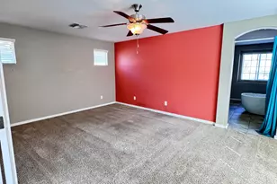 1077 S Reber Ave, Gilbert, AZ 85296 - Photo 12