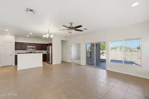 1093 Estancia Dr, Sierra Vista, AZ 85635 - Photo 6