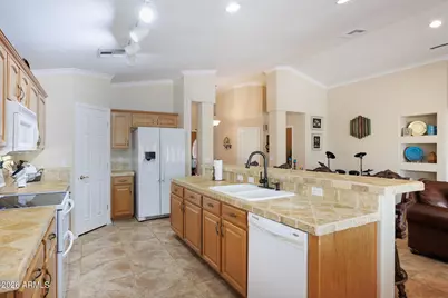 2394 E Seville Court, Casa Grande, AZ 85194 - Photo 14