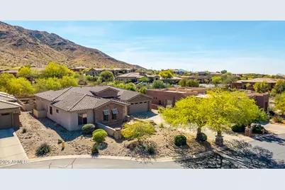 10312 S 16th Drive, Phoenix, AZ 85041 - Photo 6