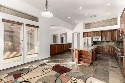 10312 S 16th Drive, Phoenix, AZ 85041 - Photo 10