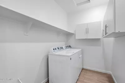 4121 S 67th Drive, Phoenix, AZ 85043 - Photo 6