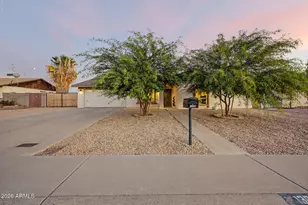 1309 W Renee Dr, Phoenix, AZ 85027 - Photo 1