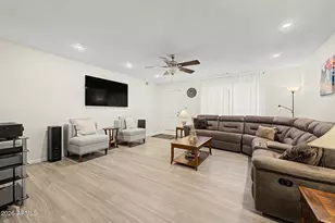 1309 W Renee Dr, Phoenix, AZ 85027 - Photo 12