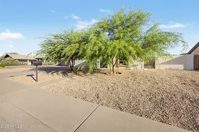 1309 W Renee Drive, Phoenix, AZ 85027 - Photo 6