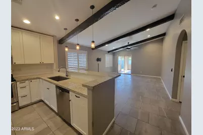 758 W Oxford Lane, Gilbert, AZ 85233 - Photo 2