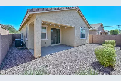 14203 W Voltaire Street, Surprise, AZ 85379 - Photo 8