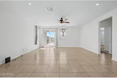 17865 W Daley Lane, Surprise, AZ 85387 - Photo 6