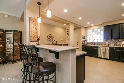 17850 N 68th Street #2165, Phoenix, AZ 85054 - Photo 4
