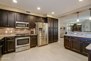 17850 N 68th St, Phoenix, AZ 85054 - Photo 2