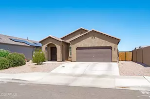 4901 N 192nd Ln, Litchfield Park, AZ 85340 - Photo 2