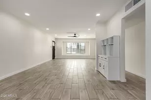 3700 W Keim Dr, Phoenix, AZ 85019 - Photo 6