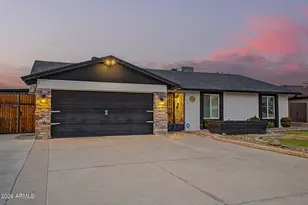 4040 W Sweetwater Ave, Phoenix, AZ 85029 - Photo 2