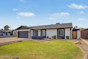 4040 W Sweetwater Ave, Phoenix, AZ 85029 - Photo 6