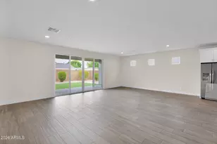 11421 N 50th Ln, Glendale, AZ 85304 - Photo 10
