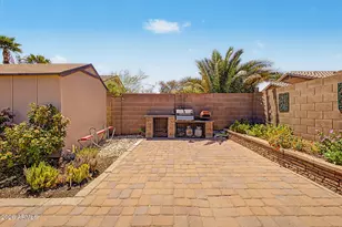 16574 W Cottonwood St, Surprise, AZ 85388 - Photo 32