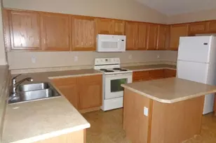 46137 W Guilder Ave, Maricopa, AZ 85139 - Photo 2