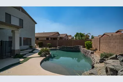 9138 W Clara Lane, Peoria, AZ 85382 - Photo 32