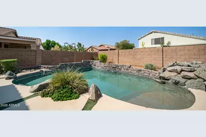 9138 W Clara Lane, Peoria, AZ 85382 - Photo 8