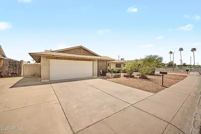 5221 W Evans Drive, Glendale, AZ 85306 - Photo 2
