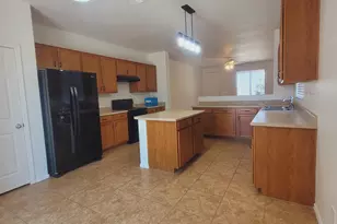 23204 N 175th Ln, Surprise, AZ 85387 - Photo 6