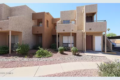 11640 N 51st Avenue #212, Glendale, AZ 85304 - Photo 2