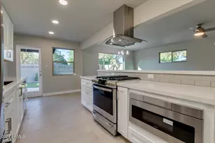 554 W 19th St, Tempe, AZ 85281 - Photo 22