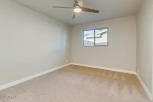 554 W 19th St, Tempe, AZ 85281 - Photo 36
