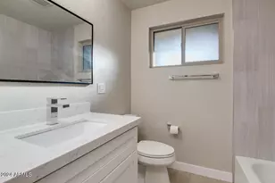 554 W 19th St, Tempe, AZ 85281 - Photo 30