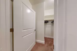 945 E Playa Del Norte Dr, Tempe, AZ 85288 - Photo 24