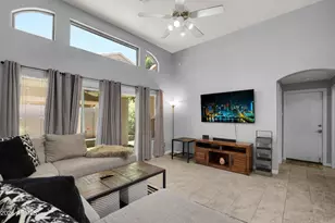 1932 N Mesa Dr, Mesa, AZ 85201 - Photo 4