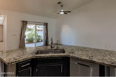 3125 E Cottonwood Lane, Phoenix, AZ 85048 - Photo 16
