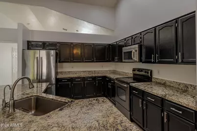 3125 E Cottonwood Lane, Phoenix, AZ 85048 - Photo 14