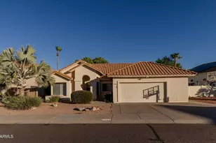 3125 E Cottonwood Ln, Phoenix, AZ 85048 - Photo 2