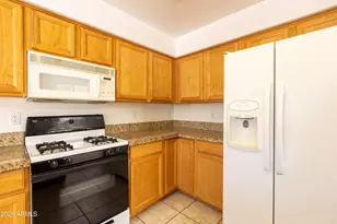 4921 W Behrend Dr, Glendale, AZ 85308 - Photo 10
