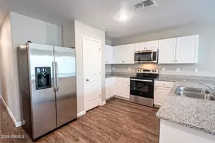 15196 S Avalon Rd, Arizona City, AZ 85123 - Photo 2